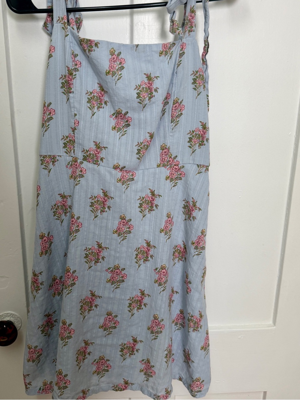 American Eagle Outfitters Light Blue A-Line Skirt with Pink Floral Print
